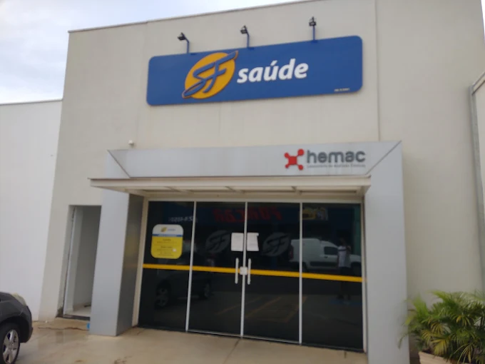 Fachada da Clínica Jaú - Hapvida (São Francisco Saúde) em Jaú, SP